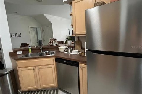 Condominio en alquiler en Orlando, Florida, 2 dormitorios, 101.64 m2 № 1823322 - foto 10