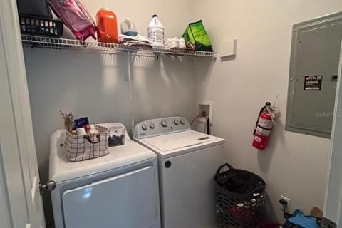 Condominio en alquiler en Orlando, Florida, 2 dormitorios, 101.64 m2 № 1823322 - foto 17