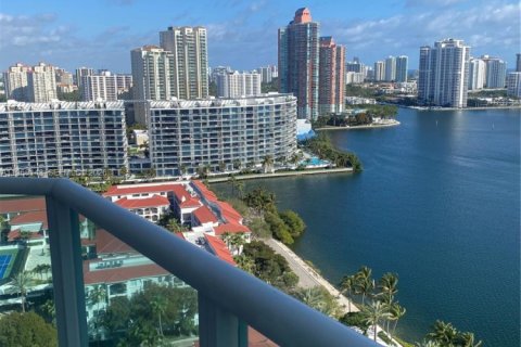 Copropriété à vendre à Aventura, Floride: 3 chambres, 285.49 m2 № 2251599 - photo 2