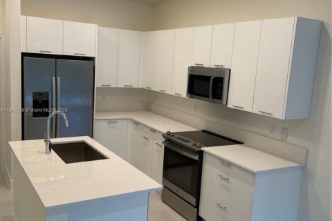 Condo in Doral, Florida, 3 bedrooms in URBANA  № 1834495 - photo 24