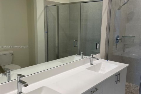 Condo in Doral, Florida, 3 bedrooms in URBANA  № 1834495 - photo 21