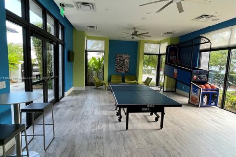 Condo in Doral, Florida, 3 bedrooms in URBANA  № 1834495 - photo 7