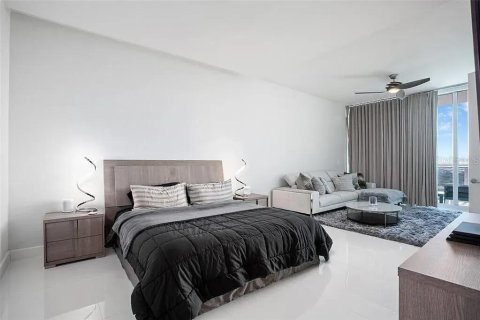 Copropriété à vendre à Orlando, Floride: 4 chambres, 294.69 m2 № 2427510 - photo 14