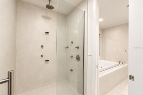 Copropriété à vendre à Orlando, Floride: 4 chambres, 294.69 m2 № 2427510 - photo 18