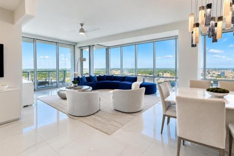 Copropriété à vendre à Orlando, Floride: 4 chambres, 294.69 m2 № 2427510 - photo 2