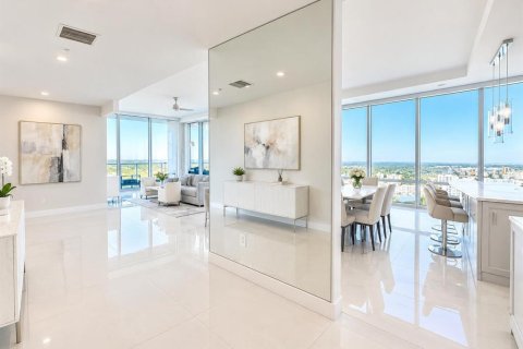 Copropriété à vendre à Orlando, Floride: 4 chambres, 294.69 m2 № 2427510 - photo 4