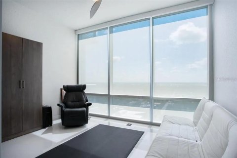 Copropriété à vendre à Orlando, Floride: 4 chambres, 294.69 m2 № 2427510 - photo 20
