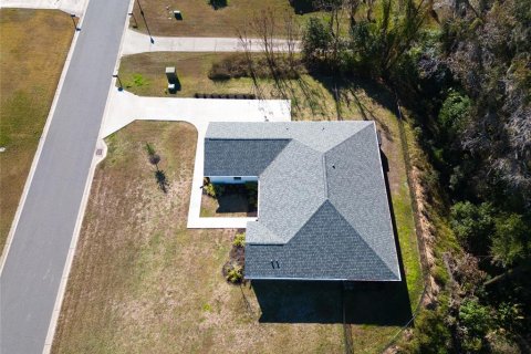 House in Belleview, Florida 3 bedrooms, 198.16 sq.m. № 2213413 - photo 9