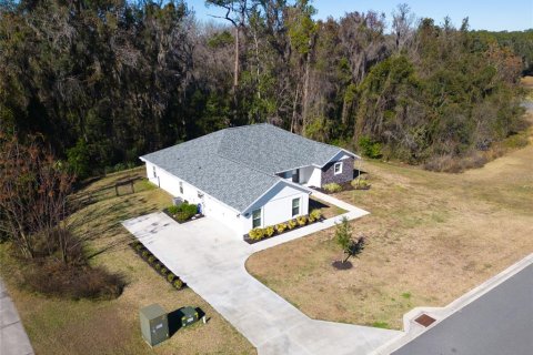 House in Belleview, Florida 3 bedrooms, 198.16 sq.m. № 2213413 - photo 5