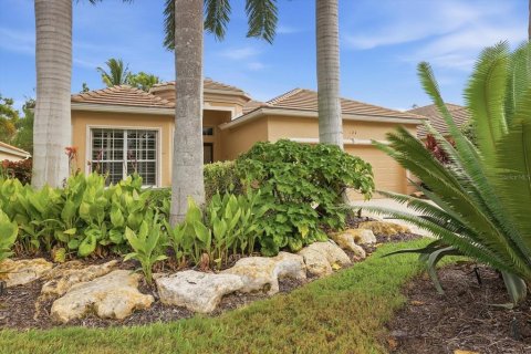 Villa ou maison à louer à Osprey, Floride: 3 chambres, 214.23 m2 № 2386415 - photo 9
