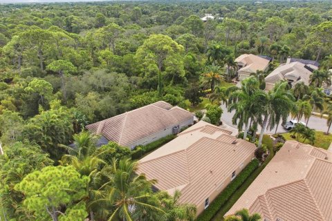 Villa ou maison à louer à Osprey, Floride: 3 chambres, 214.23 m2 № 2386415 - photo 7