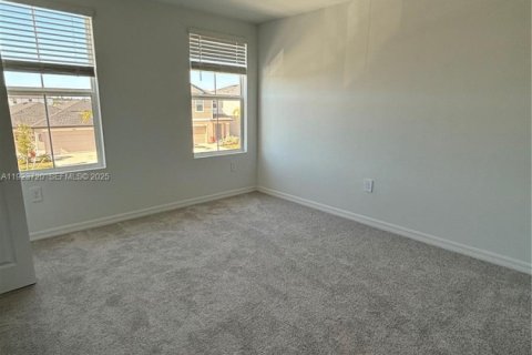 Снять в аренду таунхаус в Форт Майерс, Флорида 3 спальни, № 2039045 - фото 18