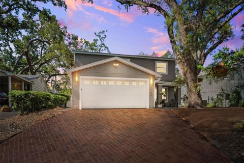 Casa en venta en Saint Petersburg, Florida, 4 dormitorios, 280.19 m2 № 1757105 - foto 2