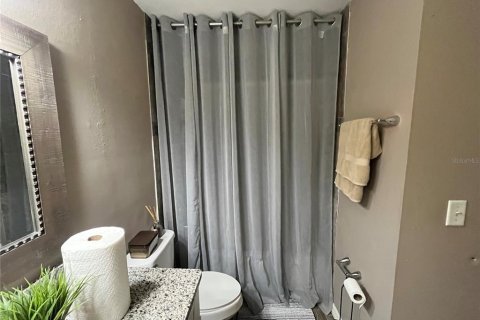 Condo in Orlando, Florida, 2 bedrooms  № 1906018 - photo 14