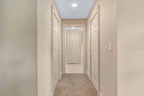 Villa ou maison à vendre à Ocala, Floride: 3 chambres, 179.86 m2 № 2294845 - photo 4