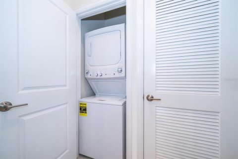 Снять в аренду кондоминиум в Киссимми, Флорида 2 спальни, 104.61м2, № 1822589 - фото 16
