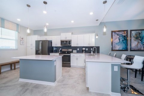 Condominio en alquiler en Kissimmee, Florida, 2 dormitorios, 104.61 m2 № 1822589 - foto 4