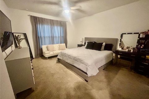 Casa en venta en Winter Haven, Florida, 4 dormitorios, 182 m2 № 1798438 - foto 11