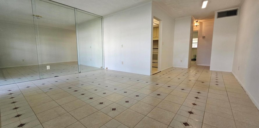 Condo in Fort Lauderdale, Florida, 1 bedroom  № 965974