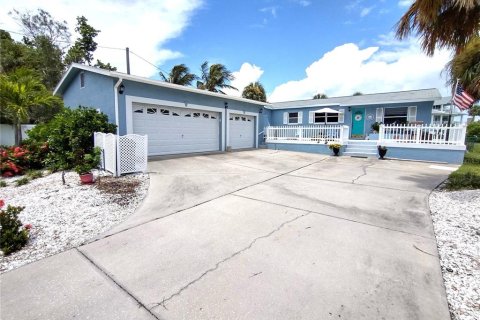 Casa en venta en Redington Beach, Florida, 3 dormitorios, 116.69 m2 № 1813687 - foto 2
