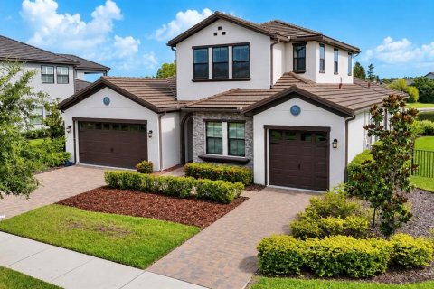 House in Odessa, Florida 4 bedrooms, 305.74 sq.m. № 2206762 - photo 5
