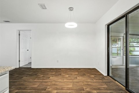 Duplex in Edgewater, Florida 2 bedrooms, 122.17 sq.m. № 1908039 - photo 15