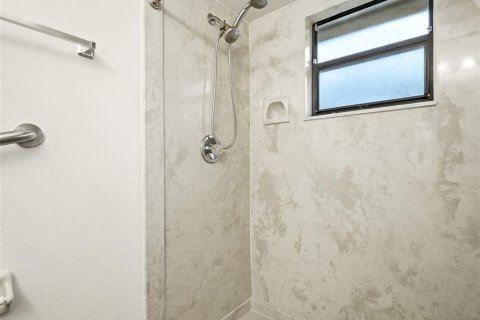 Duplex in Edgewater, Florida 2 bedrooms, 122.17 sq.m. № 1908039 - photo 27