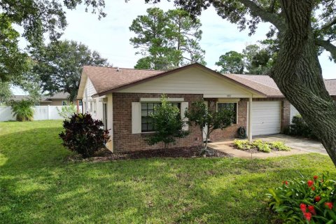Duplex in Edgewater, Florida 2 bedrooms, 122.17 sq.m. № 1908039 - photo 4
