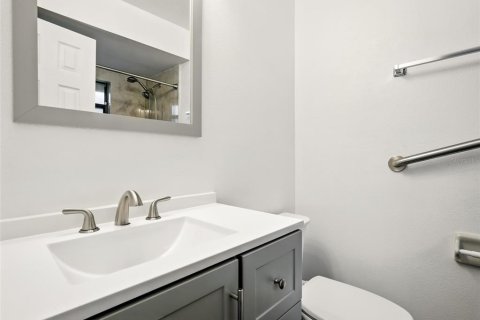 Duplex in Edgewater, Florida 2 bedrooms, 122.17 sq.m. № 1908039 - photo 26