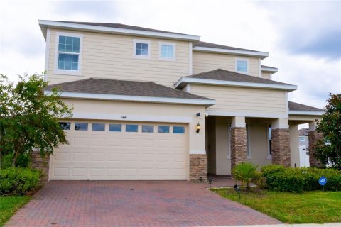 House in Davenport, Florida 5 bedrooms, 286.7 sq.m. № 2215315 - photo 2
