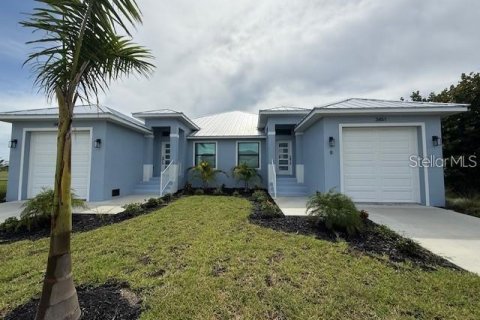 Apartment in Punta Gorda, Florida 3 bedrooms, 112.6 sq.m. № 2403598