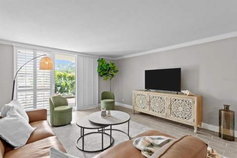 Condominio en venta en Belleair, Florida, 2 dormitorios, 123.1 m2 № 2094211 - foto 5