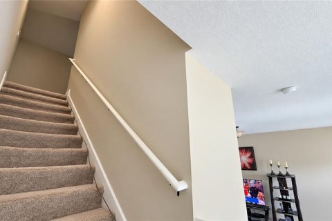 Townhouse in Orlando, Florida 3 bedrooms, 209.03 sq.m. № 2393842 - photo 18