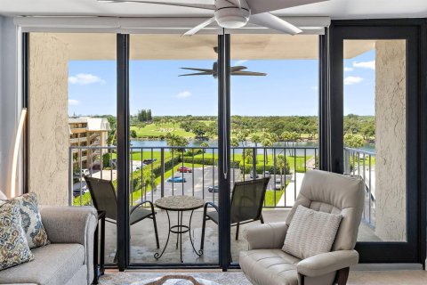 Condo in North Palm Beach, Florida, 2 bedrooms № 2249743 - photo 22