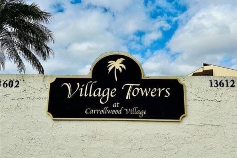 Condo in Tampa, Florida, 1 bedroom № 2221142 - photo 16