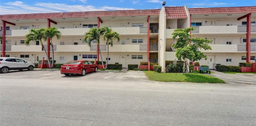 Condo à Pembroke Pines, Floride, 2 chambres № 1697463