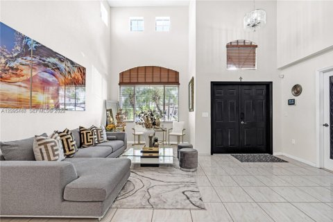 House in Homestead, Florida 4 bedrooms, 208.66 sq.m. № 2390055 - photo 8
