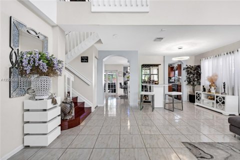 House in Homestead, Florida 4 bedrooms, 208.66 sq.m. № 2390055 - photo 9