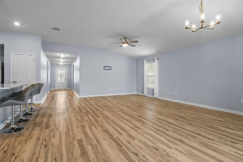 Casa en venta en Auburndale, Florida, 4 dormitorios, 184.78 m2 № 2116461 - foto 3