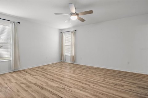 Casa en venta en Auburndale, Florida, 4 dormitorios, 184.78 m2 № 2116461 - foto 28