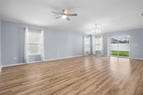 Casa en venta en Auburndale, Florida, 4 dormitorios, 184.78 m2 № 2116461 - foto 27