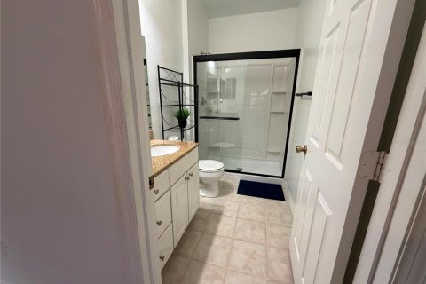 Condo in Winter Garden, Florida, 3 bedrooms № 2227179 - photo 12