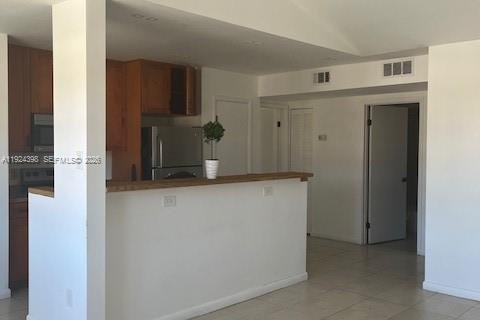 Condo in Miami, Florida, 2 bedrooms  № 2052891 - photo 4