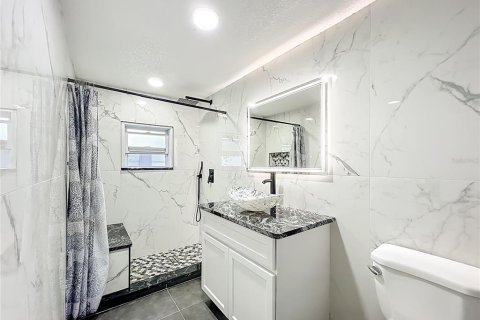 House in Ocala, Florida 3 bedrooms, 120.59 sq.m. № 2229521 - photo 7