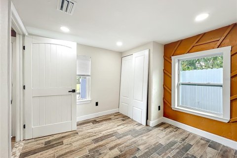 House in Ocala, Florida 3 bedrooms, 120.59 sq.m. № 2229521 - photo 8