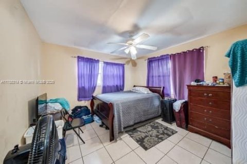 Commercial property in Miami, Florida 202.16 sq.m. № 1705268 - photo 27