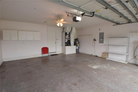 Casa en venta en San Antonio, Florida, 2 dormitorios, 115.76 m2 № 1918630 - foto 20