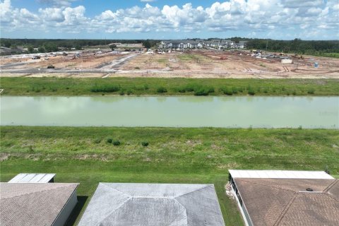 Casa en venta en San Antonio, Florida, 2 dormitorios, 115.76 m2 № 1918630 - foto 27