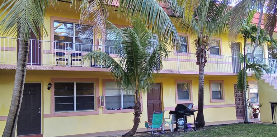 Appartement à Hollywood, Floride 1 chambre, 69.68 m2 № 2178190