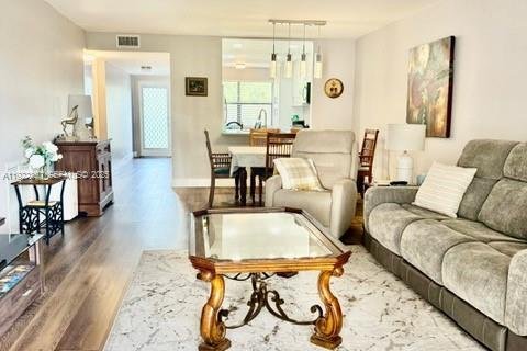 Copropriété à vendre à Sunrise, Floride: 2 chambres, 116.13 m2 № 1987498 - photo 8